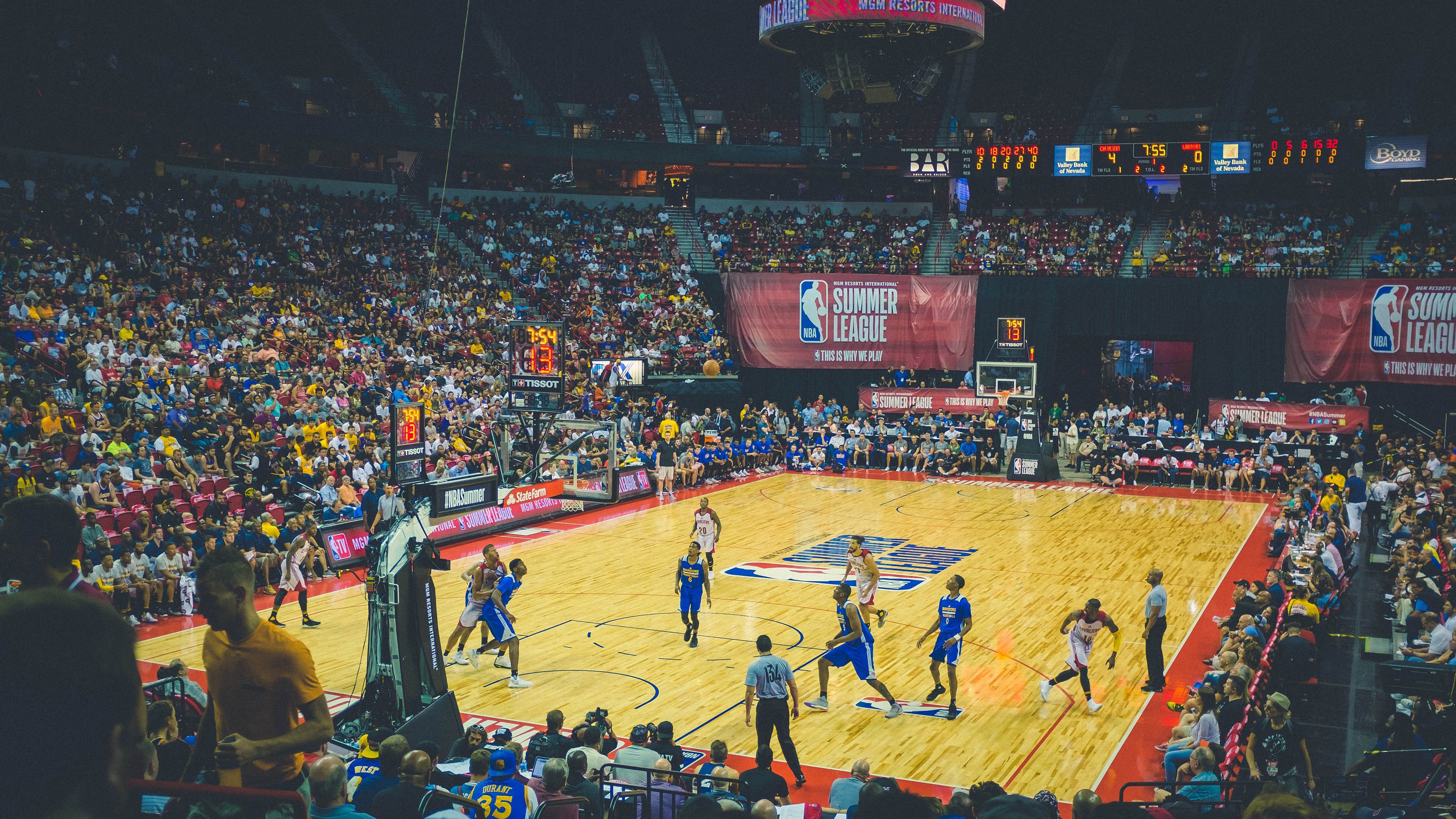 “青春献礼”青少年“篮球文化节”在厦门盛大举行，弘扬体育精神